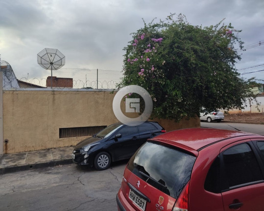 Imagem Terreno para Alugar, 180 m² em Todos Os Santos - Montes Claros Imagem Terreno para Alugar, 180 m² em Todos Os Santos - Montes Claros
