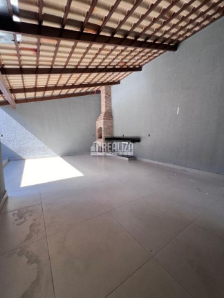 Imagem Casa com 3 Quartos à Venda, 200 m² em Residencial Morumbi - Uberaba Imagem Casa com 3 Quartos à Venda, 200 m² em Residencial Morumbi - Uberaba