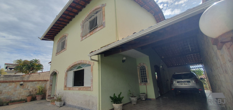 Imagem Sobrado com 6 Quartos à Venda, em Centro - Esmeraldas Imagem Sobrado com 6 Quartos à Venda, em Centro - Esmeraldas