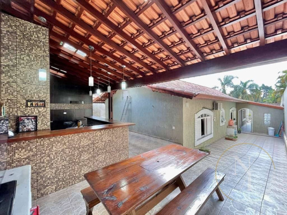 Imagem Casa com 3 Quartos à Venda, 131 m² em Vila Diva - Carapicuíba