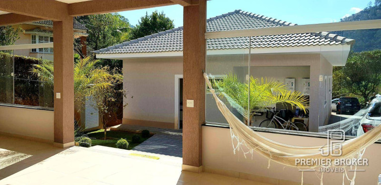 Imagem Casa com 3 Quartos à Venda, 250 m² em Sebastiana - Teresópolis Imagem Casa com 3 Quartos à Venda, 250 m² em Sebastiana - Teresópolis