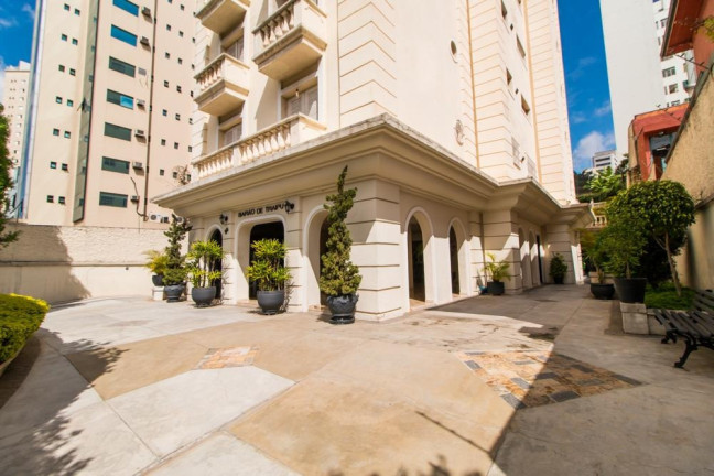 Imagem Apartamento com 3 Quartos à Venda, 120 m² em Pacaembu - São Paulo Imagem Apartamento com 3 Quartos à Venda, 120 m² em Pacaembu - São Paulo