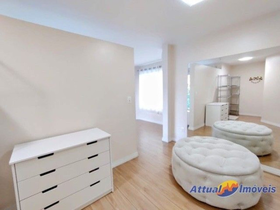 Imagem Casa com 3 Quartos à Venda, 262 m² em Vargem Grande - Teresópolis