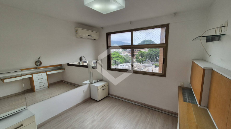 Imagem Cobertura com 4 Quartos à Venda, 200 m² em Freguesia (jacarepaguá) - Rio De Janeiro Imagem Cobertura com 4 Quartos à Venda, 200 m² em Freguesia (jacarepaguá) - Rio De Janeiro