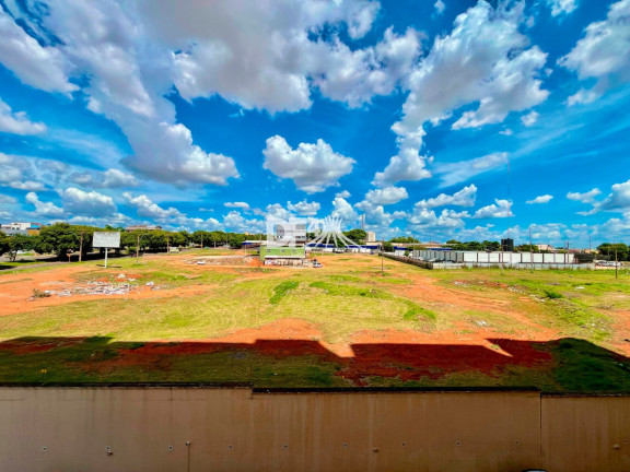 Imagem Imóvel com 3 Quartos à Venda, 80 m² em Ceilândia Norte (ceilândia) - Brasília Imagem Imóvel com 3 Quartos à Venda, 80 m² em Ceilândia Norte (ceilândia) - Brasília
