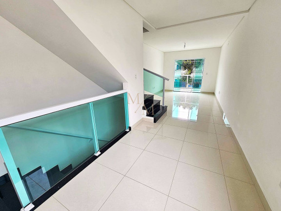 Imagem Casa com 4 Quartos à Venda, 240 m² em Campo Grande - Santos Imagem Casa com 4 Quartos à Venda, 240 m² em Campo Grande - Santos