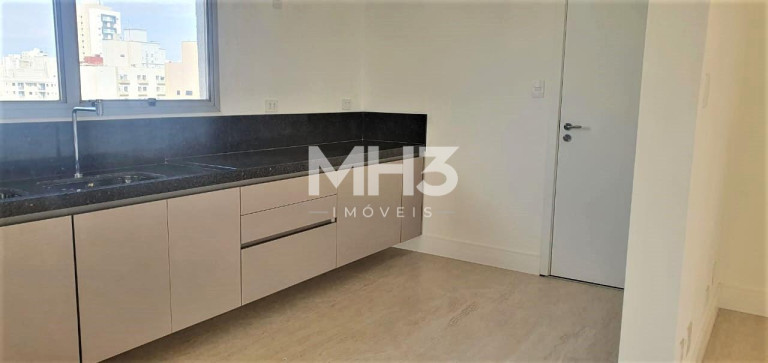 Imagem Cobertura com 3 Quartos à Venda, 206 m² em Cambuí - Campinas Imagem Cobertura com 3 Quartos à Venda, 206 m² em Cambuí - Campinas