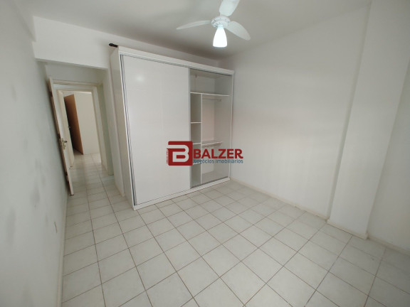 Imagem Apartamento com 3 Quartos à Venda, 122 m² em Centro - Florianópolis Imagem Apartamento com 3 Quartos à Venda, 122 m² em Centro - Florianópolis
