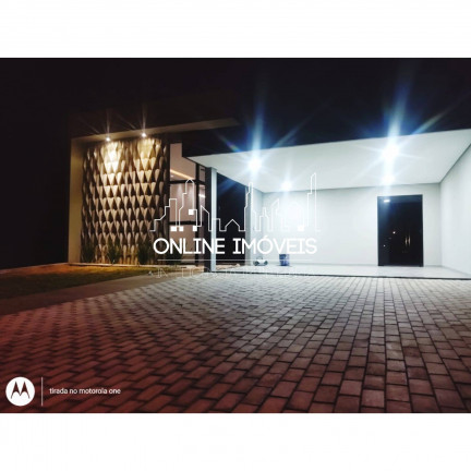 Imagem Casa com 3 Quartos à Venda, em Estiva Gerbi Imagem Casa com 3 Quartos à Venda, em Estiva Gerbi