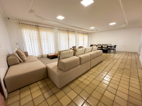 Imagem Casa com 4 Quartos à Venda, 527 m² em Park Way - Brasília Imagem Casa com 4 Quartos à Venda, 527 m² em Park Way - Brasília
