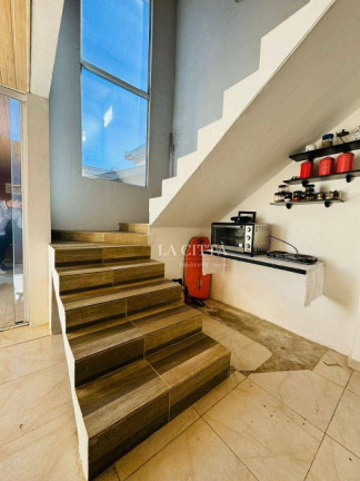 Imagem Casa com 3 Quartos à Venda, 115 m² em São Judas - Itajaí Imagem Casa com 3 Quartos à Venda, 115 m² em São Judas - Itajaí