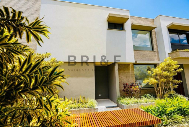 Imagem Casa com 3 Quartos à Venda, 560 m² em Moema - São Paulo Imagem Casa com 3 Quartos à Venda, 560 m² em Moema - São Paulo
