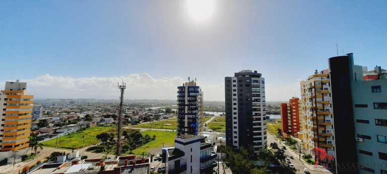 Imagem Cobertura com 4 Quartos à Venda, 298 m² em Praia Grande - Torres