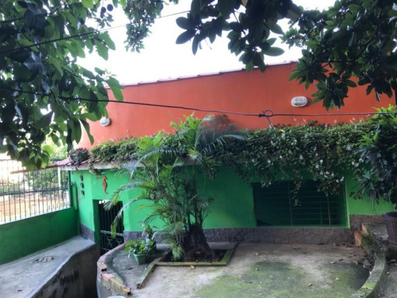 Imagem Casa com 7 Quartos à Venda, 360 m² em Parque Analândia - São João De Meriti