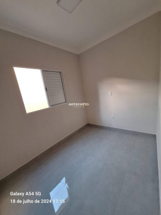 Imagem Casa com 2 Quartos à Venda, 70 m² Imagem Casa com 2 Quartos à Venda, 70 m²