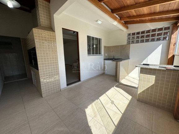 Imagem Sobrado com 3 Quartos à Venda, 145 m² em Ariribá - Balneário Camboriú