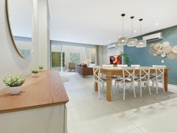 Apartamento com 3 Quartos à Venda, 219 m² em Enseada - Guarujá