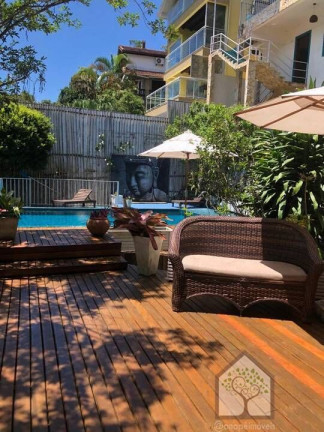 Imagem Casa com 5 Quartos à Venda, 500 m² em Sambaqui - Florianópolis Imagem Casa com 5 Quartos à Venda, 500 m² em Sambaqui - Florianópolis