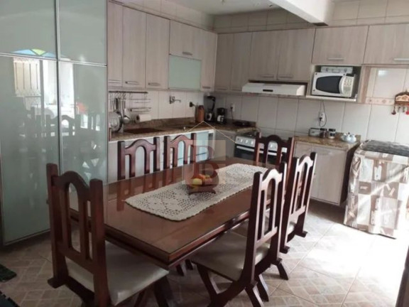 Imagem Casa com 3 Quartos à Venda, 210 m² em Mutuá - São Gonçalo