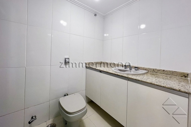 Imagem Apartamento com 2 Quartos à Venda, 130 m² em Moema - São Paulo