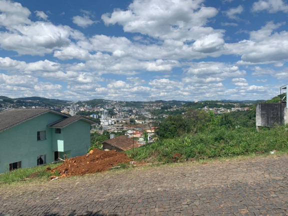 Imagem Terreno à Venda, 794 m² em Cibrazém - Videira Imagem Terreno à Venda, 794 m² em Cibrazém - Videira