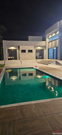 Imagem Casa com 4 Quartos à Venda, 1.000 m² em Centro - Itupeva Imagem Casa com 4 Quartos à Venda, 1.000 m² em Centro - Itupeva