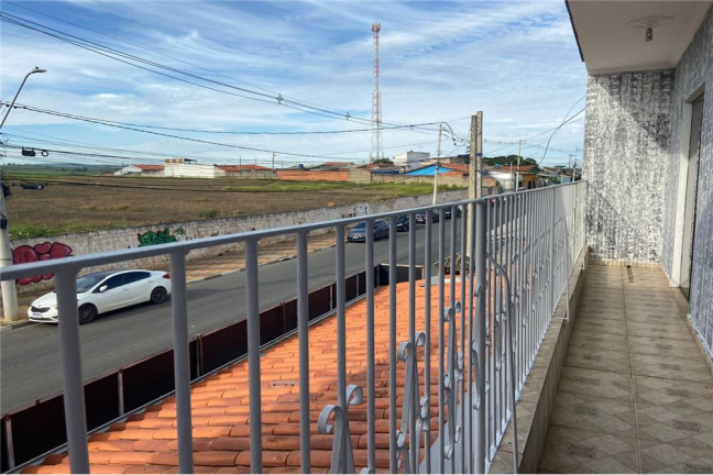 Imagem Casa com 3 Quartos para Alugar, 140 m² em Jardim Avenida - Salto De Pirapora Imagem Casa com 3 Quartos para Alugar, 140 m² em Jardim Avenida - Salto De Pirapora