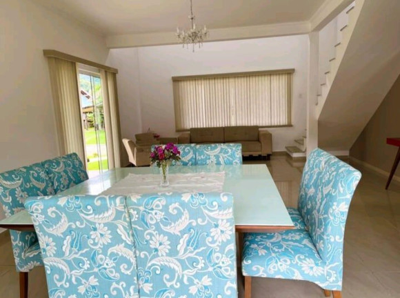 Imagem Casa com 3 Quartos para Temporada, 250 m² em Horto Florestal - Ubatuba