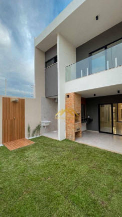 Imagem Imóvel com 4 Quartos à Venda, 134 m² em Eusébio - Eusébio Imagem Imóvel com 4 Quartos à Venda, 134 m² em Eusébio - Eusébio