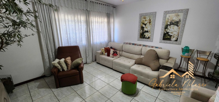 Imagem Casa com 3 Quartos à Venda, 210 m² em Santa Cruz - Mogi Mirim Imagem Casa com 3 Quartos à Venda, 210 m² em Santa Cruz - Mogi Mirim