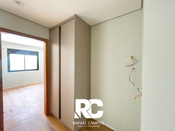Imagem Casa com 3 Quartos à Venda, 291 m² em Vila Oliveira - Mogi Das Cruzes Imagem Casa com 3 Quartos à Venda, 291 m² em Vila Oliveira - Mogi Das Cruzes
