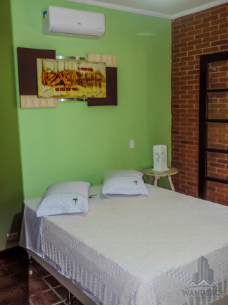 Imagem Casa com 4 Quartos à Venda, 450 m² em Acaraú - Ubatuba