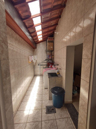 Imagem Sobrado com 3 Quartos à Venda, 254 m² em Jardim Bela Vista - Guaratinguetá Imagem Sobrado com 3 Quartos à Venda, 254 m² em Jardim Bela Vista - Guaratinguetá