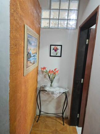 Imagem Casa com 4 Quartos à Venda, 180 m² em Boqueirão - Curitiba Imagem Casa com 4 Quartos à Venda, 180 m² em Boqueirão - Curitiba