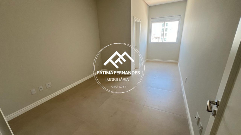 Imagem Apartamento com 4 Quartos à Venda, 190 m² em Meia Praia - Itapema Imagem Apartamento com 4 Quartos à Venda, 190 m² em Meia Praia - Itapema