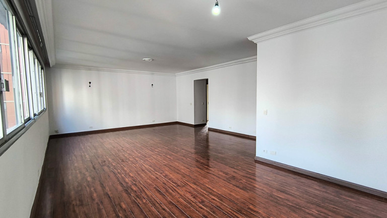 Imagem Imóvel com 4 Quartos à Venda, 172 m² em Itaim Bibi - São Paulo Imagem Imóvel com 4 Quartos à Venda, 172 m² em Itaim Bibi - São Paulo