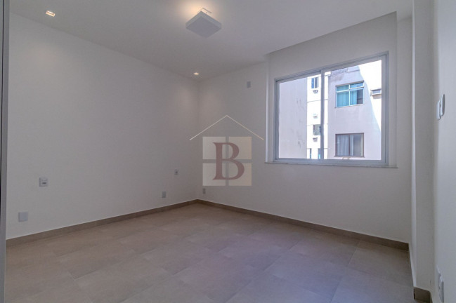 Imagem Imóvel com 3 Quartos à Venda, 135 m² em Copacabana - Rio De Janeiro