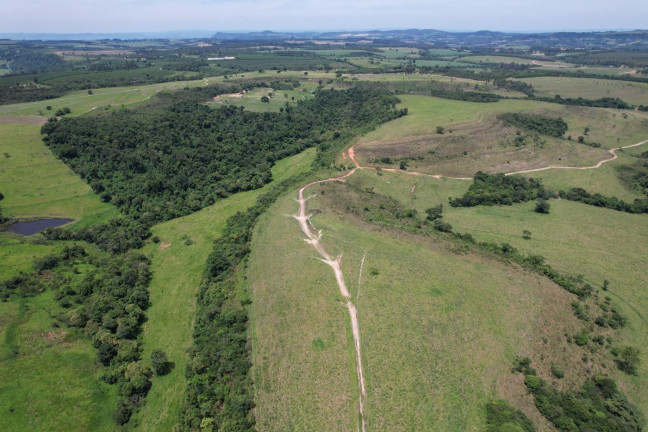 Imagem Fazenda à Venda, 66 m² em Zona Rural - Cássia Dos Coqueiros Imagem Fazenda à Venda, 66 m² em Zona Rural - Cássia Dos Coqueiros