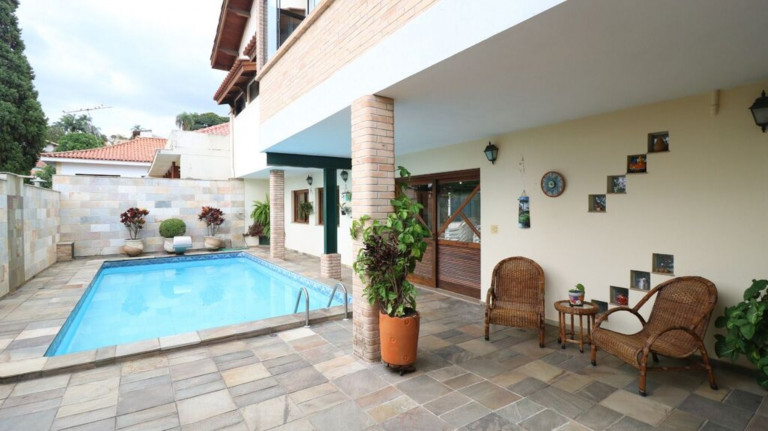 Imagem Imóvel com 4 Quartos à Venda, em Vila Irmãos Arnoni - São Paulo Imagem Imóvel com 4 Quartos à Venda, em Vila Irmãos Arnoni - São Paulo