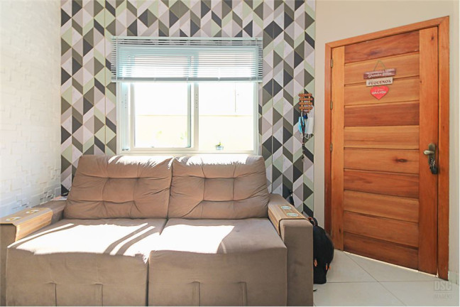 Imagem Casa com 2 Quartos à Venda, em Nonoai - Porto Alegre Imagem Casa com 2 Quartos à Venda, em Nonoai - Porto Alegre