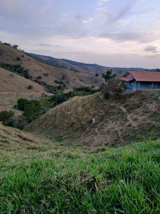 Imagem Chácara com 3 Quartos à Venda, 170 m² em Chácara Germana - Caçapava