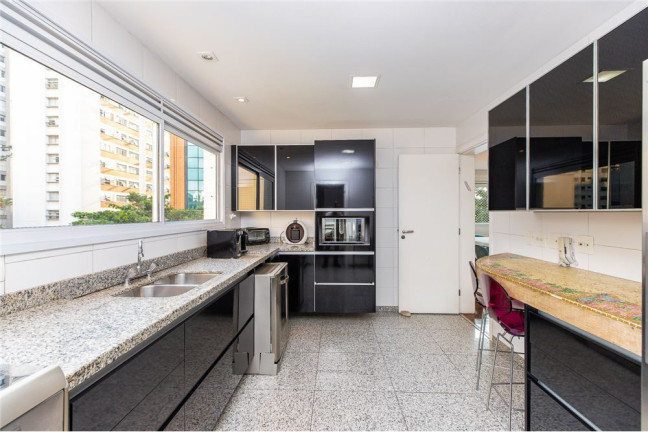Imagem Imóvel com 4 Quartos à Venda, em Perdizes - São Paulo Imagem Imóvel com 4 Quartos à Venda, em Perdizes - São Paulo