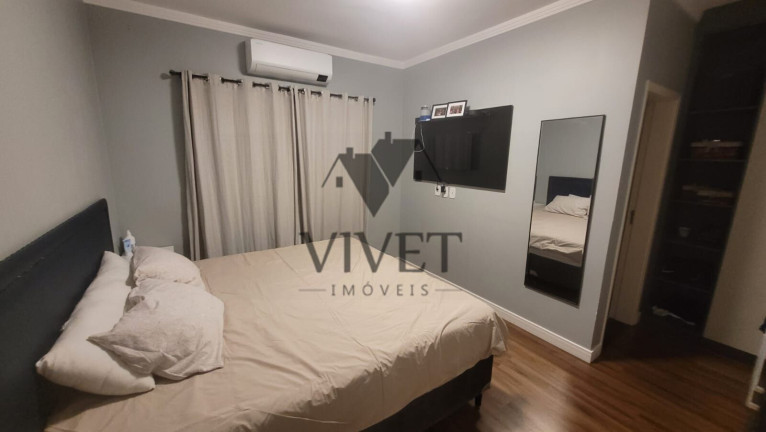 Imagem Casa com 3 Quartos à Venda, 119 m² em Jardim Abaeté - Sorocaba