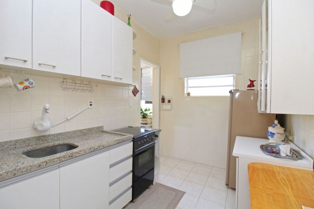 Imagem Apartamento com 2 Quartos à Venda, 71 m² em São João - Porto Alegre Imagem Apartamento com 2 Quartos à Venda, 71 m² em São João - Porto Alegre