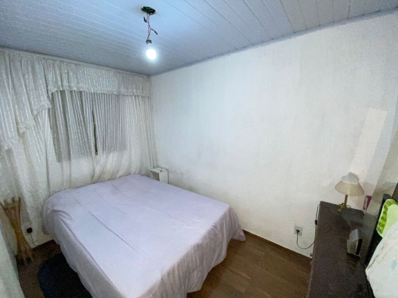 Imagem Casa com 2 Quartos à Venda, em Costa E Silva - Porto Alegre Imagem Casa com 2 Quartos à Venda, em Costa E Silva - Porto Alegre