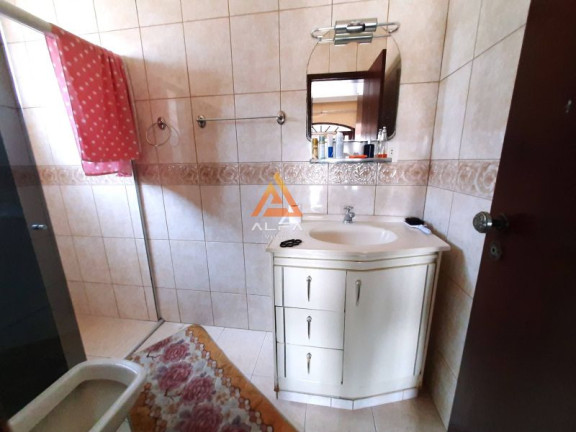 Imagem Casa com 4 Quartos à Venda, 380 m² Imagem Casa com 4 Quartos à Venda, 380 m²