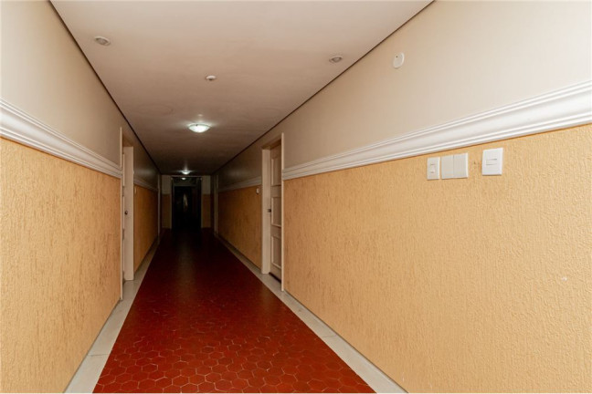 Imagem Imóvel com 4 Quartos à Venda, em Menino Deus - Porto Alegre Imagem Imóvel com 4 Quartos à Venda, em Menino Deus - Porto Alegre