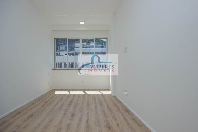 Imagem Apartamento com 2 Quartos à Venda, 106 m² em Copacabana - Rio De Janeiro Imagem Apartamento com 2 Quartos à Venda, 106 m² em Copacabana - Rio De Janeiro