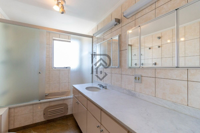 Imagem Apartamento com 3 Quartos à Venda, 227 m² em Itaim Bibi - São Paulo Imagem Apartamento com 3 Quartos à Venda, 227 m² em Itaim Bibi - São Paulo