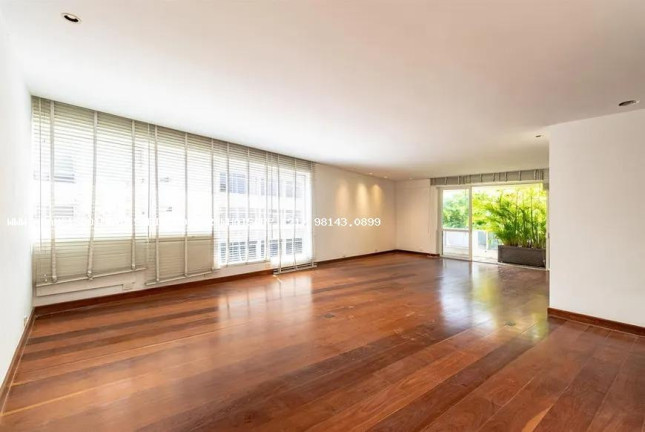 Imagem Apartamento com 3 Quartos à Venda, 413 m² em Leblon - Rio De Janeiro Imagem Apartamento com 3 Quartos à Venda, 413 m² em Leblon - Rio De Janeiro